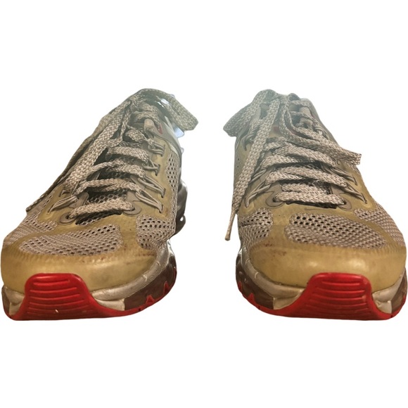 WMNS NIKE AIR MAX + 2013 LE REFLECTIVE SILVER-HYPER RED SZ 7.5 [579585-006] - Picture 4 of 9